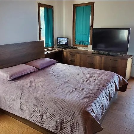 Villa Mystic *